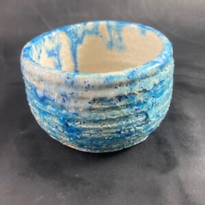 Czarka duża turkusowo mleczno biała