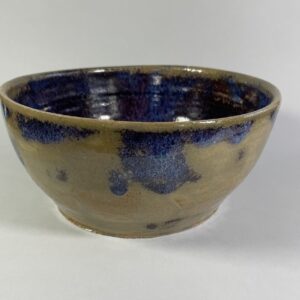 Misa ceramiczna duża brązowo-zielona z jagodowymi plamami. Ceramika artystyczna Gary Misaki.