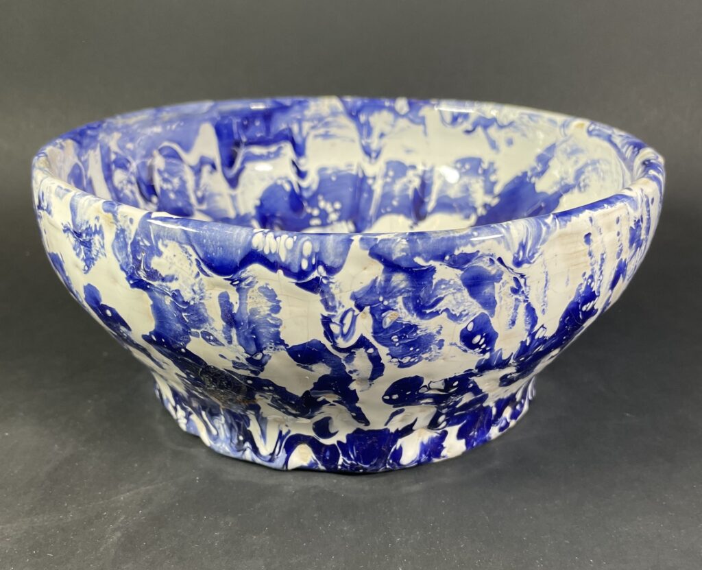 Miska biała, kobaltowa. Ceramika Artystyczna Gary Misaki.
